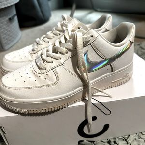Air force 1’s Chrome Logo